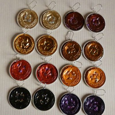 BOUCLES d'OREILLES C@PSULES