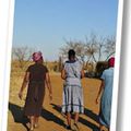 Femmes et jeunes filles à Mkhondo, Mpumalanga (Afrique du Sud)