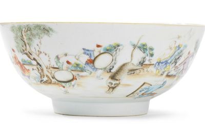 A pair of Chinese Export porcelain famille-rose tiger hunting scene punchbowl, Qianlong period, circa 1760