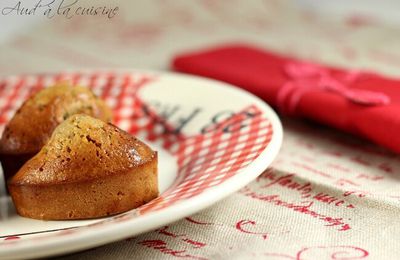 Financiers (enfin presque) aux noisettes & aux figues séchées