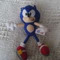 peluche sonic