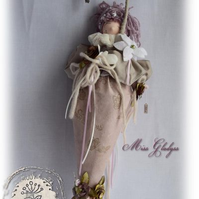 Miss Gladyss Ombrella