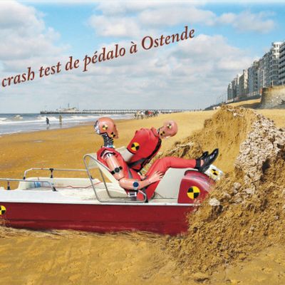 Le Crash test de pédalos à Ostende / Adrienne