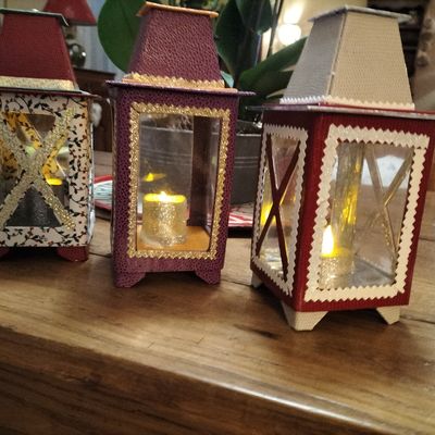 Lanternes de Noel en cartonnage