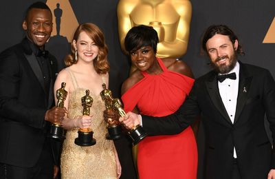"Moonlight", Stone, Huppert, politique et grosse bourde... chronique d'une nuit d'Oscars.