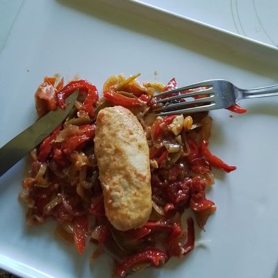 Quenelles de brochet à la basquaise