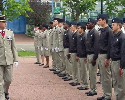 Service militaire volontaire