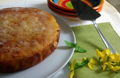 GÂTEAU MOELLEUX À LA FLEUR D'ORANGER