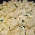 Pâtes du dimanche soir : des gnocchi de pommes de terre/sauce à l'ail des ours