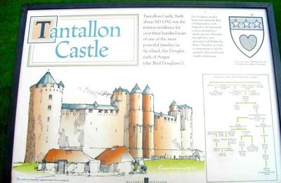 Tantallon Castle (Ecosse) - Whitby (Angleterre)