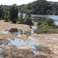 Dessin de l' eau sur le sable