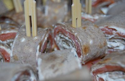 Galettes roulées au saumon fumé