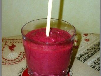 Smoothie betterave crue et gingembre 