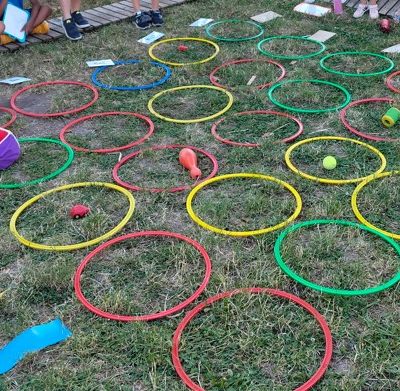 Travailler le quadrillage en classe dehors