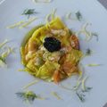 Raviolis au citron de Menton, sauce au saumon et citron safranée