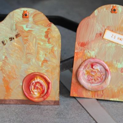 Les cachets de la fin du mois de mai.