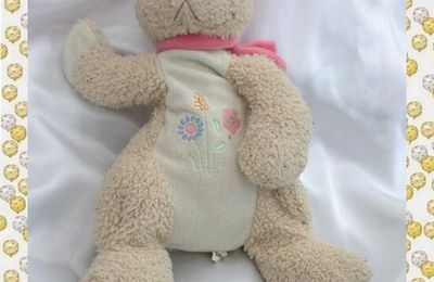 Doudou Peluche Beige Blanc Ours Bouclette Fleurs Echarpe Rose Bengy 30 Cm 