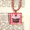 voici de jolie collier cupcakes,d'une créatrice anglaise.