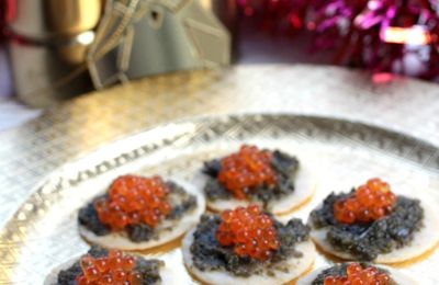 Toasts pour fainéants un peu moins fauchés {tartare d'algues, oeufs de saumon sauvage ou truite bio} #Noel2016 #reveillon2016