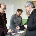 ÉLECTIONS RÉGIONALES : CLAUDE GEWERC EN TÊTE DANS SIX DES SEPT BUREAUX HIRSONNAIS.