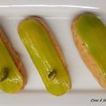 Eclairs à la pistache