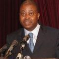 Adolphe Muzito nomme Vincent Kangulumba secrétaire général du gouvernement et Jacques Mfumu Nzanza directeur de son cabinet