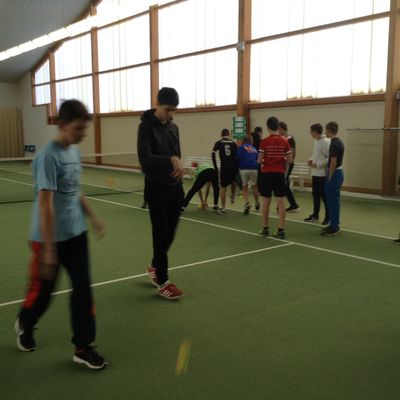 Activités autour du tennis.