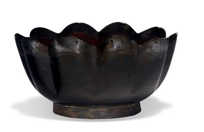 A black lacquer petal-lobed deep bowl, Northern Song dynasty, late 11th-early 12th century