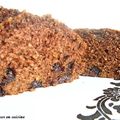 Cake au cacao en poudre et aux pépites de chocolat