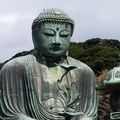 DAIBUTSU, LE BOUDDHA ASSIS DE KAMAKURA (JAPON) 