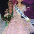 Delphine Wespiser couronnée Miss France2012