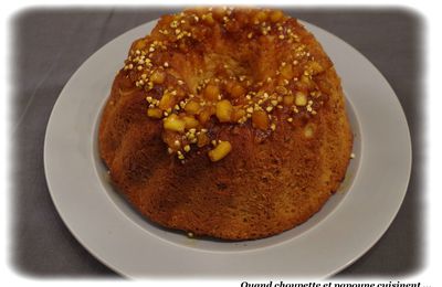 KOUGLOF ET CARAMEL AUX POMMES