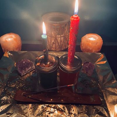 "Rituel pour le Rendre Fou de Vous : Secrets de Magie Blanche pour Captiver Son Cœur"