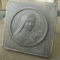Médaillon Ancien Sainte Thérèse Patiné bleu Gustavien