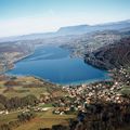 OCLC/Miscellanées (3) - La thèse sur rien (1997), Les chevaliers-paysans du lac de Paladru - Pyxeos, avec Éric Verdel (2012)