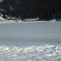 payolle : le lac entierement gele