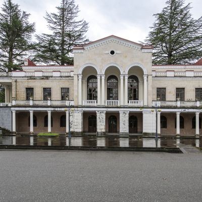 Tskaltubo, la gare, suite (Géorgie - 5)