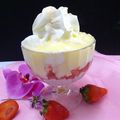  Coupe de fraises et crème anglaise