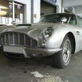 aston martin DB6 vantage