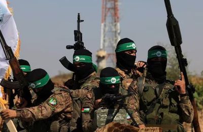 !!Génocide à Gaza: J 643!! L'armée du régime terroriste israélien est très forte... contre les enfants, les femmes, les personnées âgées et les malades