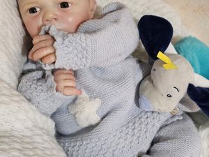 TOM du Kit Realborn Pearl Awake de Bountiful Baby 