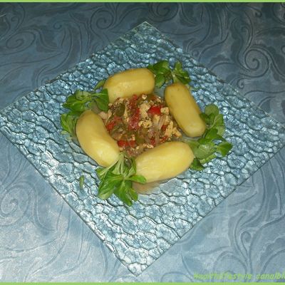 Recette : pommes de terre au tofu avec ses légumes (tomates, poivrons, champignons)