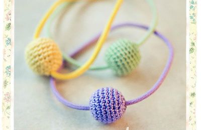 Chouchou ou bracelet, les boules au crochet de Minchanka