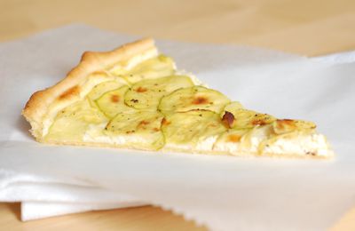 Une tarte à la courgette et au chèvre en ce début de printemps