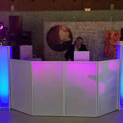 SOYEZ LES BIENVENUS SUR LE BLOG DE D.J. RÉMY !