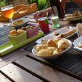 Un repas à la campagne....- avec des spécialités locales, de bons vins et les enfants! Charmes Godard et Branaire Ducru