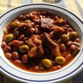 Ragoût de boeuf aux haricots rouges et aux olives