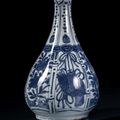 A Kraak blue and white porcelain bottle vase, Wanli period (1573-1620)