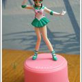 SAILOR MOON WORLD BOTTLE CAP FIGURES