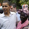 Le colonel Kadhafi reçoit la grand-mère paternelle d'Obama 
